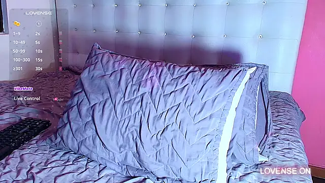 hornyhousekeeper  online show from 12-05-24, 01:06