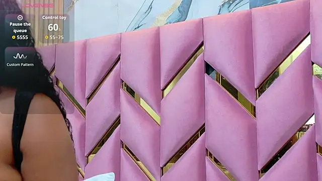 hornyhousekeeper  online show from 10-12-25, 12:15