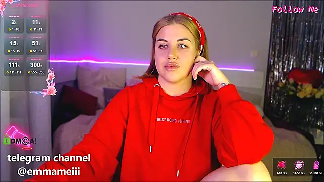 Snapshot of Emma_meii chatting on 02-15-25, 03:39 Emma meii online show from 02-15-25, 03:39
