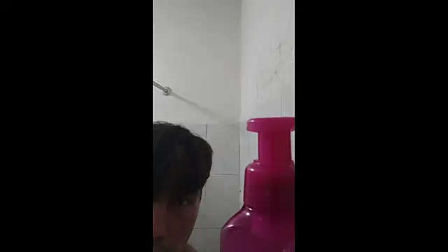 Luisoon001 online show from 11-10-25, 07:29