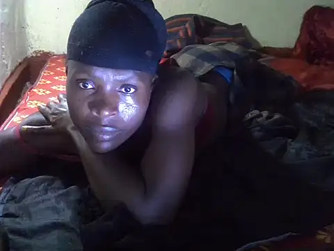 cute-shamza online show from 10-26-25, 05:08