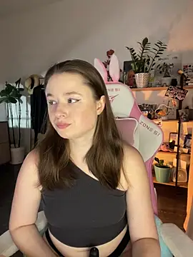 sweetest pie online show from 10-16-25, 05:25