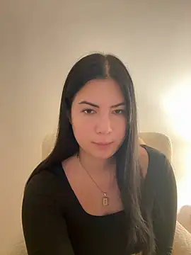 clairewntr online show from 12-12-24, 12:48