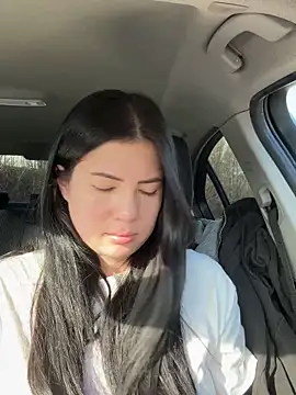 clairewntr online show from 03-04-25, 09:29