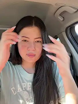 clairewntr online show from 03-05-25, 10:33