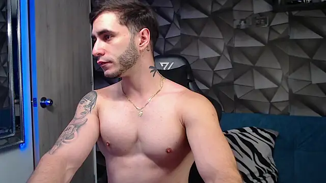 Latino stud4u online show from 10-03-25, 11:24