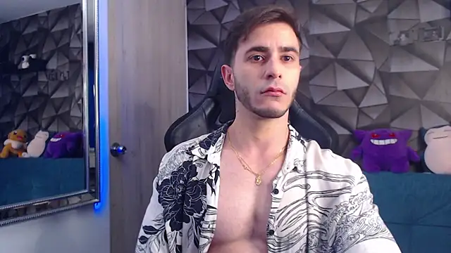 Latino stud4u online show from 10-29-25, 01:52