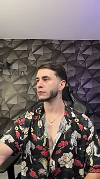 Latino stud4u online show from 11-12-25, 01:06