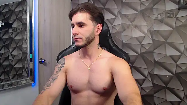 Latino stud4u online show from 11-15-25, 12:19