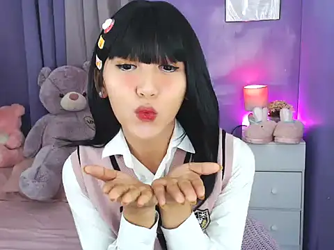 urlovelyfreya online show from 10-29-25, 06:20