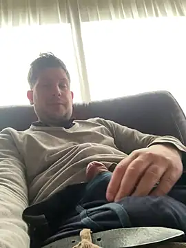 Snapshot of Taxidriver1988 chatting on 01-01-25, 10:43 Taxidriver1988 online show from 01-01-25, 10:43