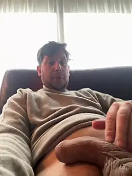 Snapshot of Taxidriver1988 chatting on 01-26-25, 03:36 Taxidriver1988 online show from 01-26-25, 03:36