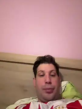 Snapshot of Taxidriver1988 chatting on 01-29-25, 11:14 Taxidriver1988 online show from 01-29-25, 11:14