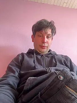 Snapshot of Taxidriver1988 chatting on 03-04-25, 01:06 Taxidriver1988 online show from 03-04-25, 01:06