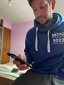 Taxidriver1988 online show from 02-22-26, 01:09