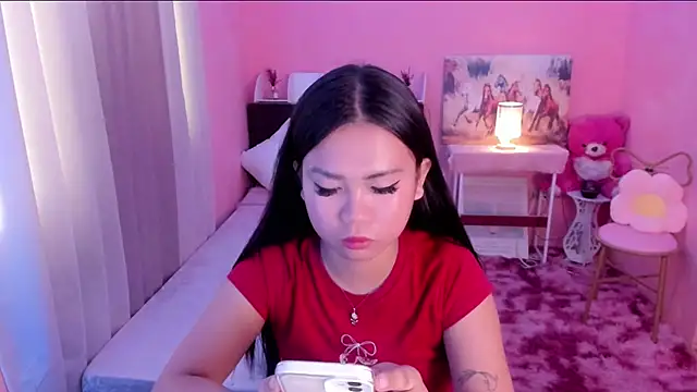 Snapshot of Vivorey_Leighn chatting on 12-04-24, 11:02 Vivorey Leighn online show from 12-04-24, 11:02