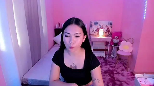 Snapshot of Vivorey_Leighn chatting on 12-07-24, 11:01 Vivorey Leighn online show from 12-07-24, 11:01