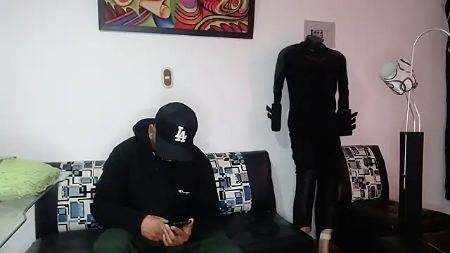 Snapshot of Black_hot266 chatting on 09-17-25, 02:08 Black hot266 online show from 09-17-25, 02:08