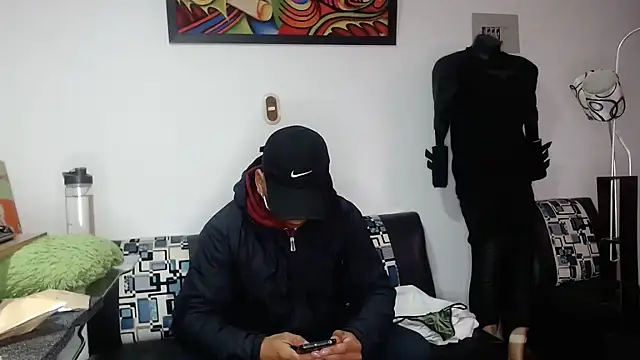 Snapshot of Black_hot266 chatting on 09-30-25, 02:00 Black hot266 online show from 09-30-25, 02:00