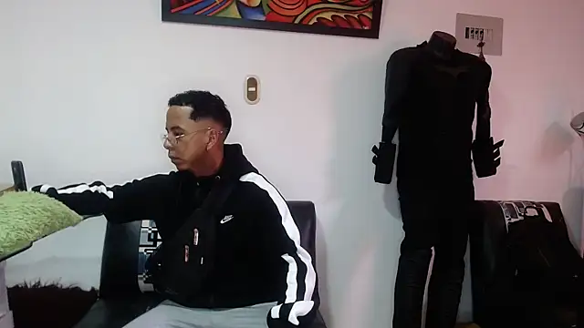 Black hot266 online show from 01-09-26, 02:31