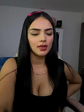 Snapshot of anniehart chatting on 11-09-25, 02:21 anniehart online show from 11-09-25, 02:21