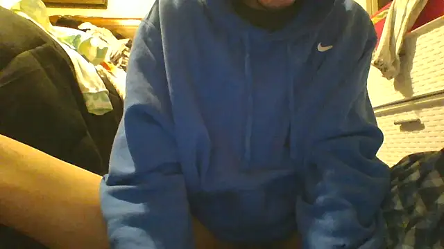 Snapshot of hottboyy45 chatting on 10-30-25, 03:02 hottboyy45 online show from 10-30-25, 03:02