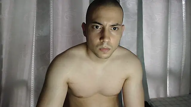 Armando 2002 online show from 09-29-25, 06:24