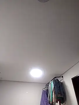 eu poseison online show from 03-10-25, 11:38