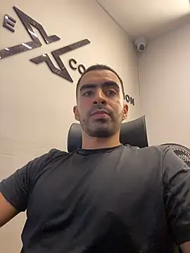 Vicne colin online show from 11-22-25, 02:10