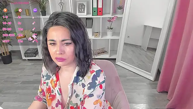 Snapshot of EmaBrownie chatting on 02-03-25, 05:46 EmaBrownie online show from 02-03-25, 05:46