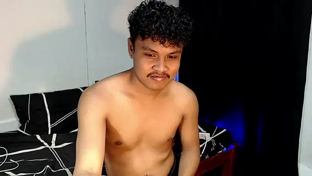 Snapshot of Brylon_ken chatting on 10-28-25, 09:24 Brylon ken online show from 10-28-25, 09:24