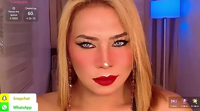 QUEEN GIAMOORE69 online show from 12-12-24, 09:58