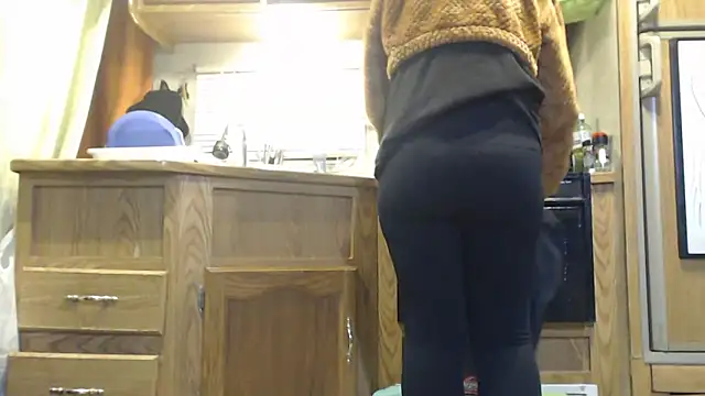 Snapshot of sexyinpantyhose chatting on 01-11-25, 08:43 sexyinpantyhose online show from 01-11-25, 08:43