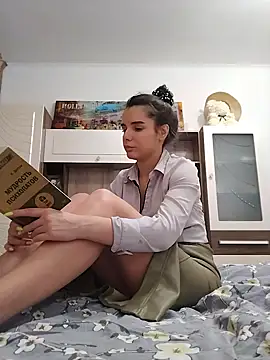 baby sweet girl  online show from 03-21-25, 01:56