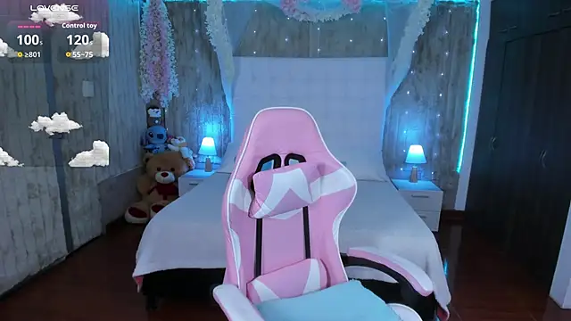 Snapshot of floryn_susana chatting on 02-26-26, 11:04 floryn susana online show from 02-26-26, 11:04