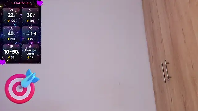 Snapshot of Eva_paradisee chatting on 10-21-25, 11:27 Eva paradisee online show from 10-21-25, 11:27