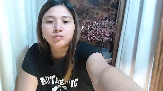 Snapshot of MS_Isabella_Snow92 chatting on 03-11-25, 10:09 MS Isabella Snow92 online show from 03-11-25, 10:09