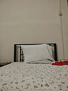 Susannemilf online show from 02-20-26, 06:26