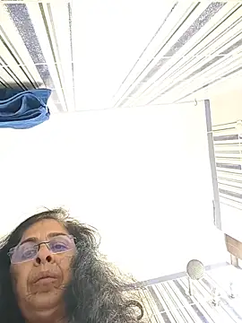 Susannemilf online show from 03-02-26, 05:52