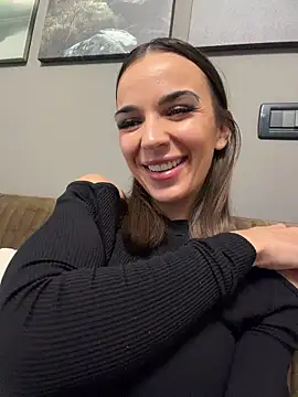 Snapshot of Bad_Giorgia chatting on 10-16-25, 10:16 Bad Giorgia online show from 10-16-25, 10:16