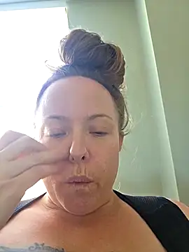 julimonroe online show from 11-14-25, 07:23