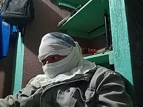 Snapshot of Noctucrasy247 chatting on 02-12-25, 01:41 Noctucrasy247 online show from 02-12-25, 01:41