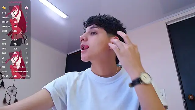 bad giirl  online show from 12-16-24, 04:05