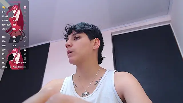 bad giirl  online show from 01-25-25, 02:58