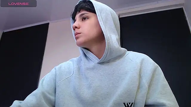 bad giirl  online show from 02-12-25, 06:09