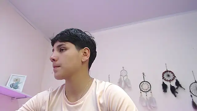 bad giirl  online show from 03-21-25, 03:13