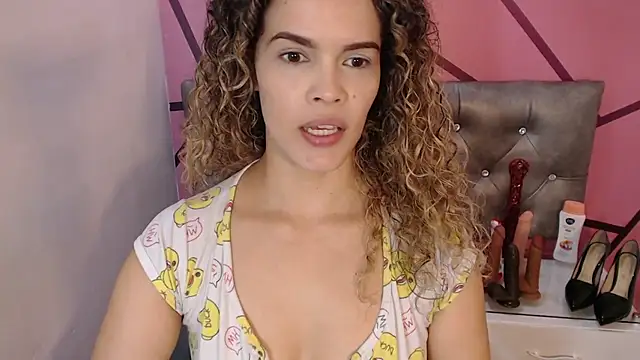 greatASS Latina online show from 11-14-25, 11:31