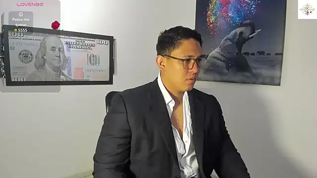 Colton Massif online show from 10-18-25, 04:15