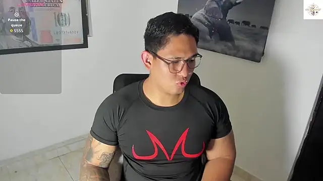 Colton Massif online show from 11-04-25, 01:59