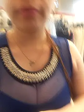 lorenitabella online show from 02-26-25, 10:09